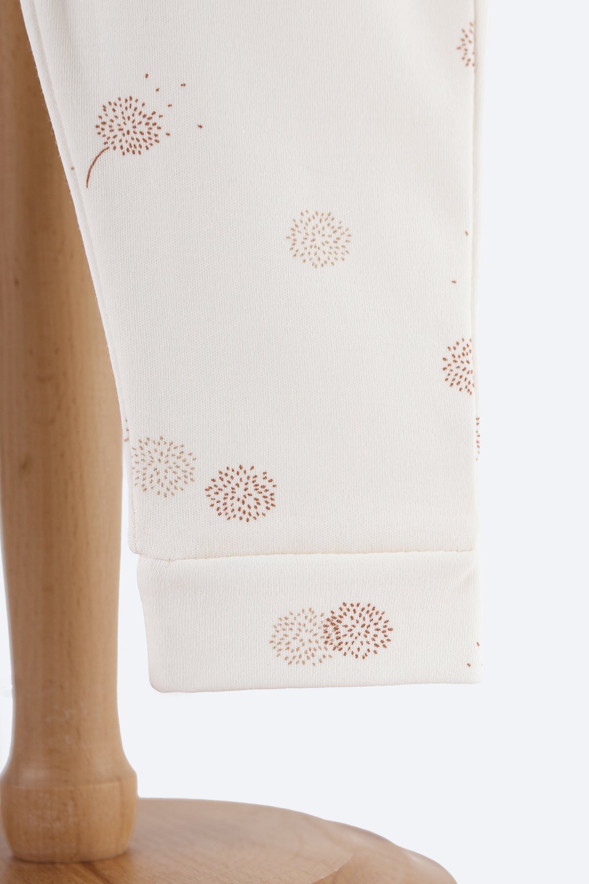 Çiçek Desenli Pijama Takımı