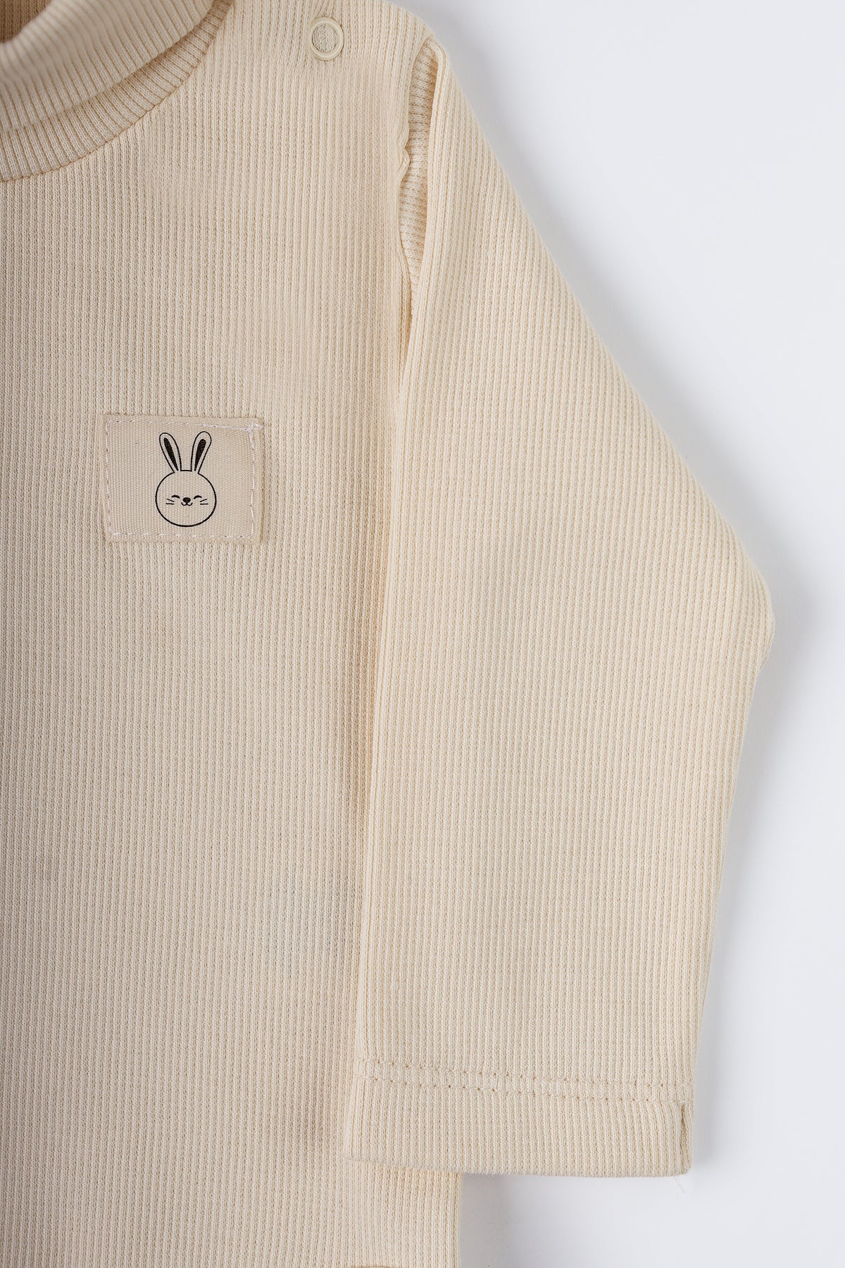 Tavşan Desenli Boğazlı Body