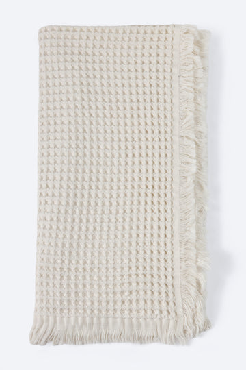 Bej Rengi Petek Desenli Müslin Örtü