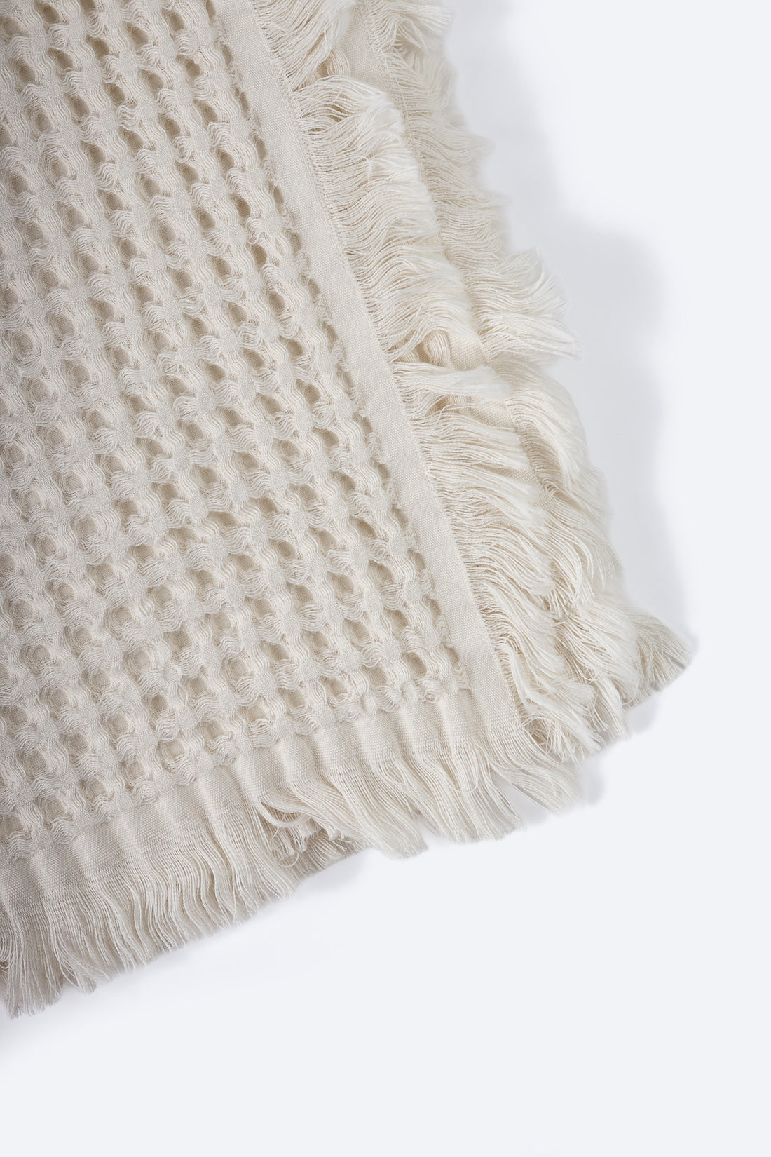 Bej Rengi Petek Desenli Müslin Örtü